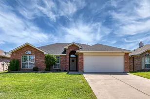 1718 La Caya Dr, Mansfield, TX 76063 - Photo 3