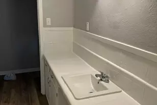 104 N Emberwood Dr, Robinson, TX 76706 - Photo 11