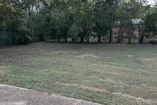 104 N Emberwood Dr, Robinson, TX 76706 - Photo 15