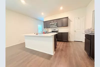 1050 Old Oaks Drive, Forney, TX 75126 - Photo 3