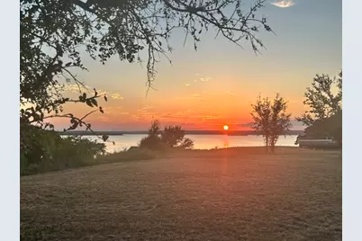 000 Twin Hills Road, Lake Bridgeport, TX 76426 - Photo 5