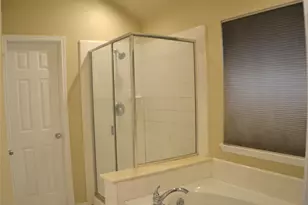 1013 Clear Creek Dr, Mesquite, TX 75181 - Photo 7