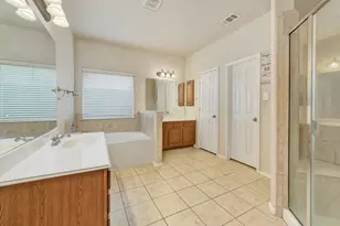 2312 Tawny Owl Rd, Grand Prairie, TX 75052 - Photo 21