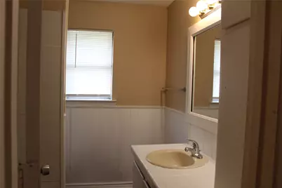 311 E Willow Lane, Princeton, TX 75407 - Photo 5