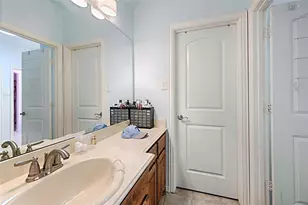 415 Breezeway Ct, Cedar Hill, TX 75104 - Photo 25