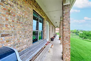 415 Breezeway Ct, Cedar Hill, TX 75104 - Photo 33
