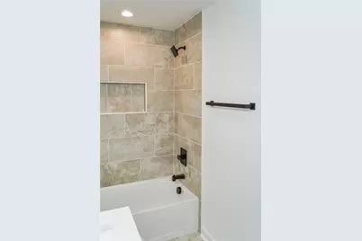 2662 Sutton Street, Dallas, TX 75210 - Photo 9