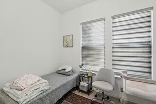 222 Woodson St, Irving, TX 75063 - Photo 19