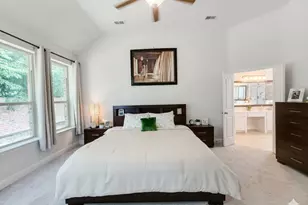 1857 McClary St, Garland, TX 75040 - Photo 9