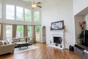 1857 McClary St, Garland, TX 75040 - Photo 3