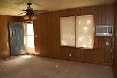 141 Ragland Street, Graham, TX 76450 - Photo 11