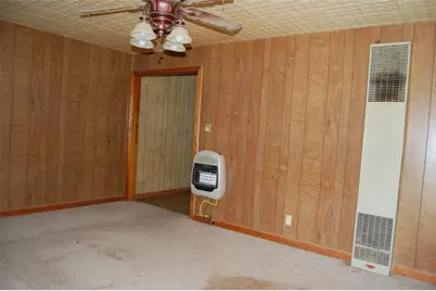 141 Ragland Street, Graham, TX 76450 - Photo 5