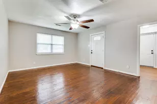 118 Nichols St, Irving, TX 75060 - Photo 3