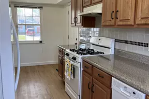 118 Nichols St, Irving, TX 75060 - Photo 5