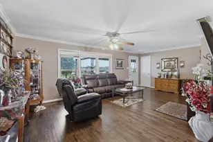 301 Ovilla Rd, Waxahachie, TX 75167 - Photo 11