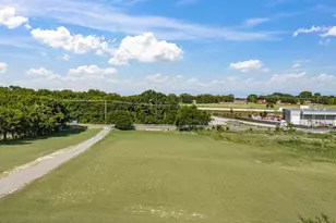 301 Ovilla Rd, Waxahachie, TX 75167 - Photo 5