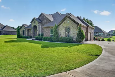 197 Ellis Creek Drive, Weatherford, TX 76085 - Photo 3