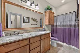 197 Ellis Creek Dr, Weatherford, TX 76085 - Photo 21