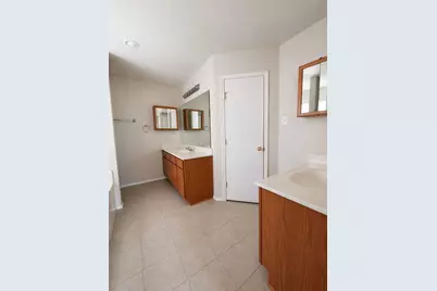 307 Dimes Street, Arlington, TX 76002 - Photo 9