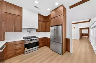 4008 Acapulco St, Irving, TX 75062 - Photo 11