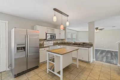 4717 Waterford Drive, Fort Worth, TX 76179 - Photo 9