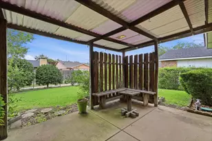 2929 Silverdale Ln, Garland, TX 75044 - Photo 33