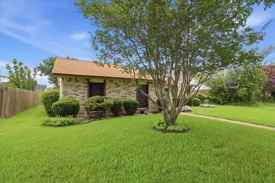 2929 Silverdale Lane, Garland, TX 75044 - Photo 3