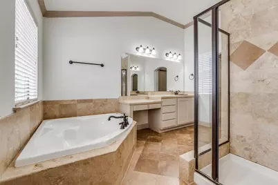 3038 Carmel Street, Dallas, TX 75204 - Photo 9