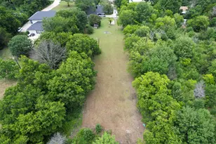 1112 W Pleasant Run Rd, DeSoto, TX 75115 - Photo 35