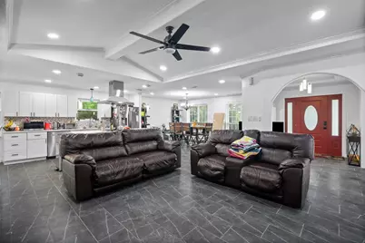 1112 W Pleasant Run Road #D, DeSoto, TX 75115 - Photo 13