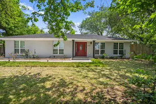 1112 W Pleasant Run Rd, DeSoto, TX 75115 - Photo 1