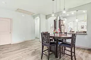 206 N Wood St, Cleburne, TX 76033 - Photo 11