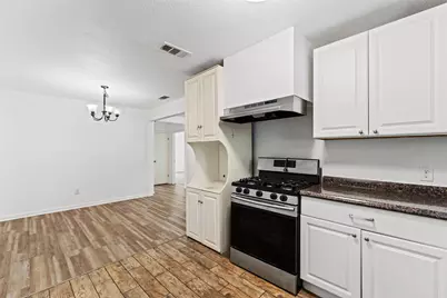 1924 Connally Street, Waco, TX 76711 - Photo 9
