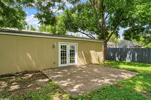 1924 Connally St, Waco, TX 76711 - Photo 21