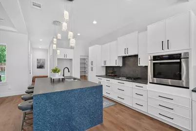 3210 Carpenter Avenue, Dallas, TX 75215 - Photo 17