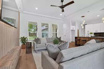 3210 Carpenter Avenue, Dallas, TX 75215 - Photo 11