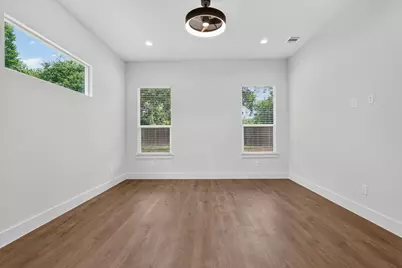 3210 Carpenter Avenue, Dallas, TX 75215 - Photo 21