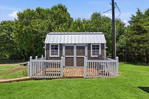 15411 Co Rd 482, Van Alstyne, TX 75495 - Photo 33