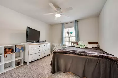 809 Meadow Wood Lane, Princeton, TX 75407 - Photo 11