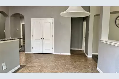 6440 Parkstone Way, Dallas, TX 75249 - Photo 5