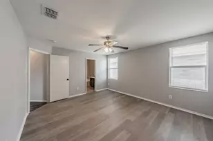 3015 Goldenrod Dr, Lancaster, TX 75134 - Photo 19