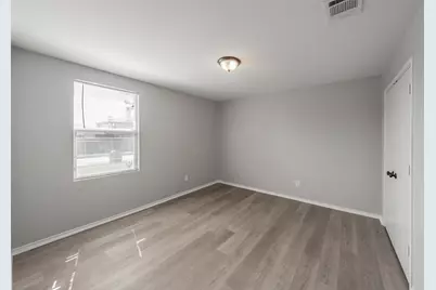 3015 Goldenrod Drive, Lancaster, TX 75134 - Photo 31