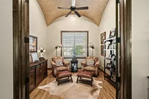 6100 Browning Ct, Granbury, TX 76049 - Photo 11