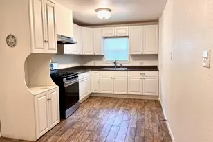 1924 Connally St, Waco, TX 76711 - Photo 5