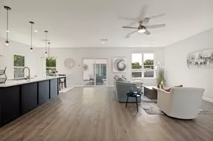 512 Phinney Ave, Cockrell Hill, TX 75211 - Photo 3