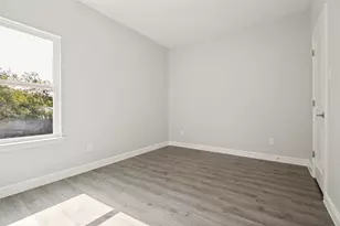 512 Phinney Ave, Cockrell Hill, TX 75211 - Photo 19