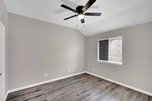 2135 Fair Weather Dr, Lancaster, TX 75146 - Photo 7