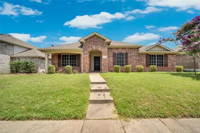 2135 Fair Weather Drive, Lancaster, TX 75146 - Photo 1
