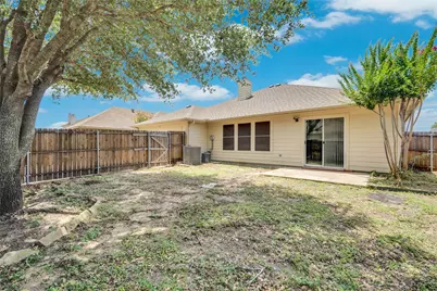 2135 Fair Weather Drive, Lancaster, TX 75146 - Photo 15
