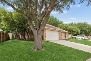 6308 Hunters Glen Dr, Watauga, TX 76148 - Photo 3
